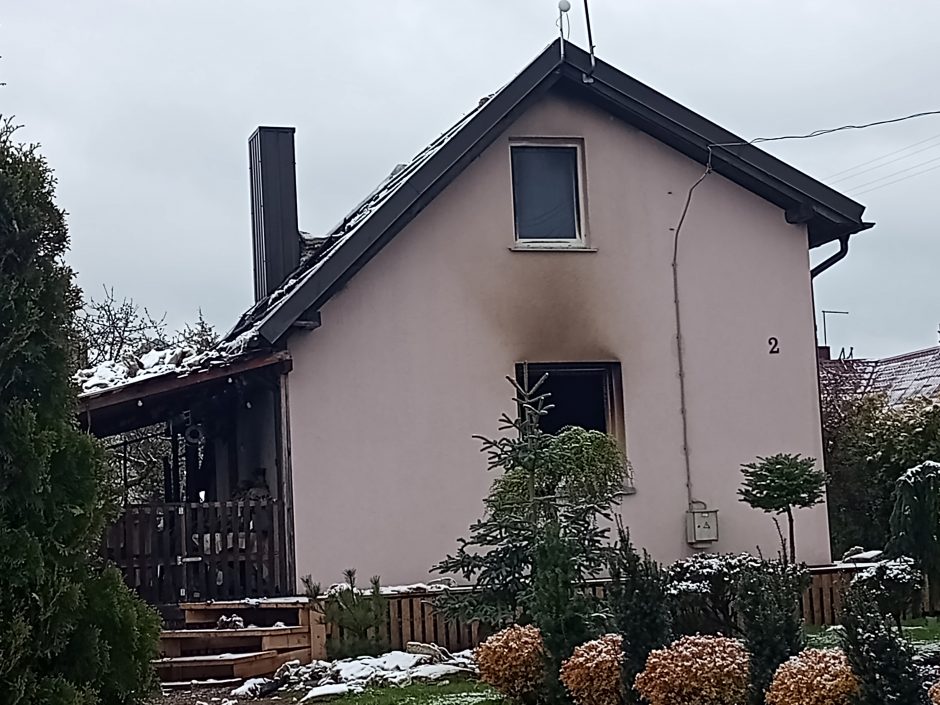 Po gaisro Klaipėdos rajone – šokiruojanti atomazga: įtariamas padegėjas rastas negyvas
