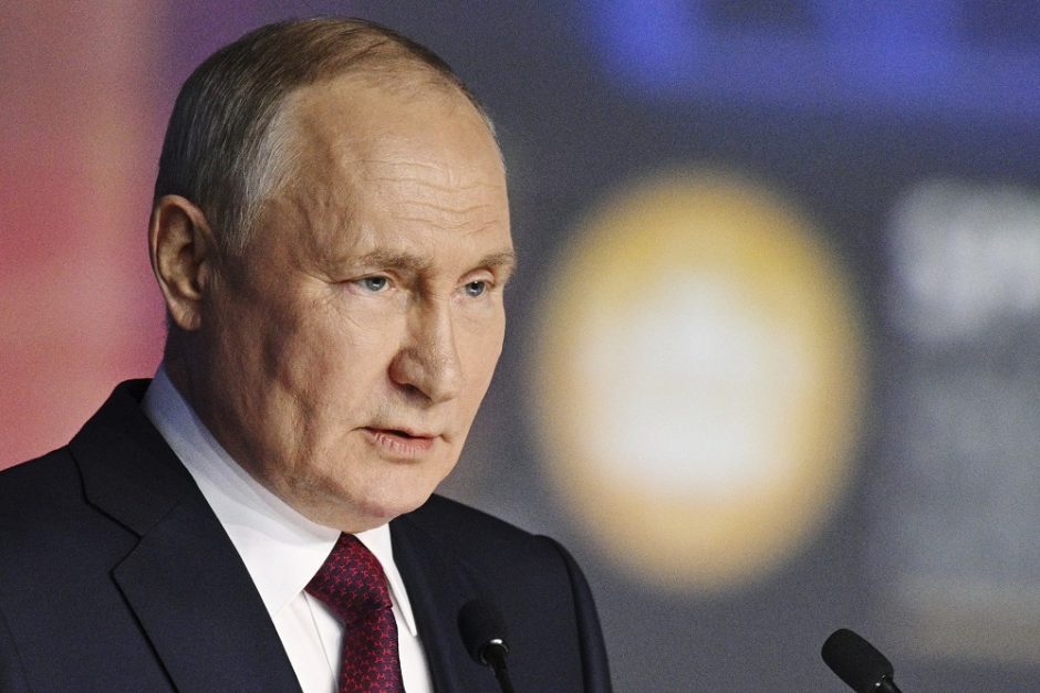 Forume Sankt Peterburge – beprecedentis saugumas aplink V. Putiną