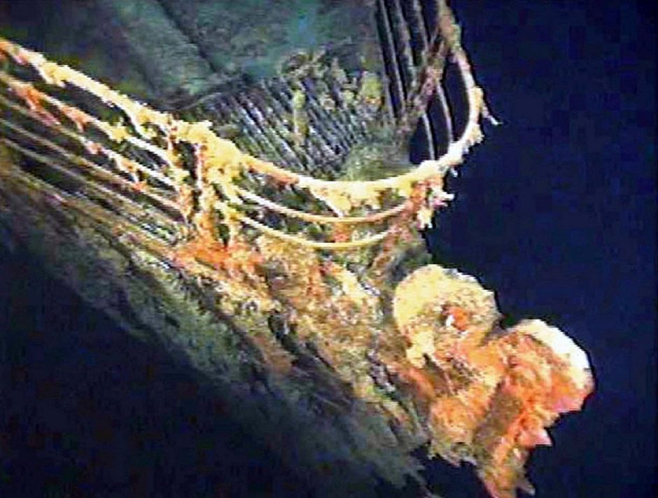 Gelbėtojų komandos ieško dingusio povandeninio laivo netoli nuskendusio „Titaniko“