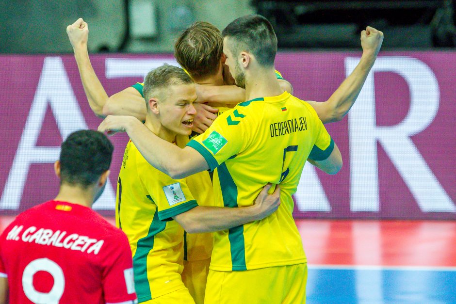 Pasaulio salės futbolo čempionate Lietuvos rinktinei nepavyko trinktelėti durimis 
