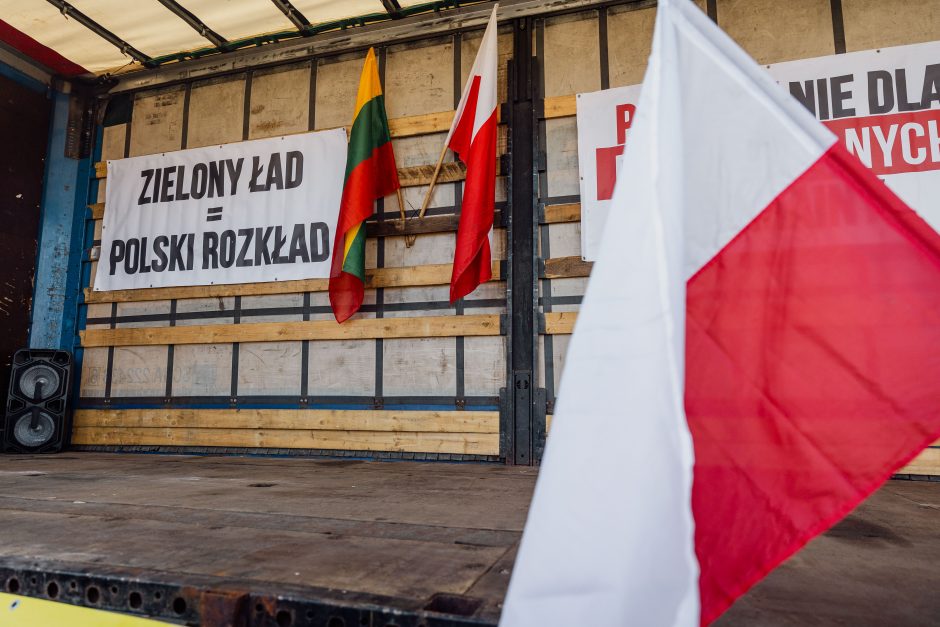 NKVC: Lenkijos ir Lietuvos pasienyje vilkikų eilių nėra, ūkininkų entuziazmas blėsta