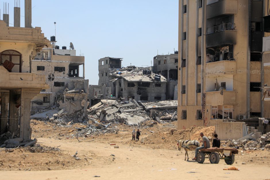 Per Izraelio ataką Gazoje žuvo 25 asmenų šeima
