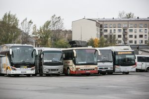Savivalda: keleivių vežimo autobusais situacija prastėja