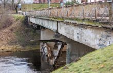 „Via Lietuva“ ruošiasi pradėti pernai sausį įgriuvusio tilto Kėdainiuose rekonstrukciją